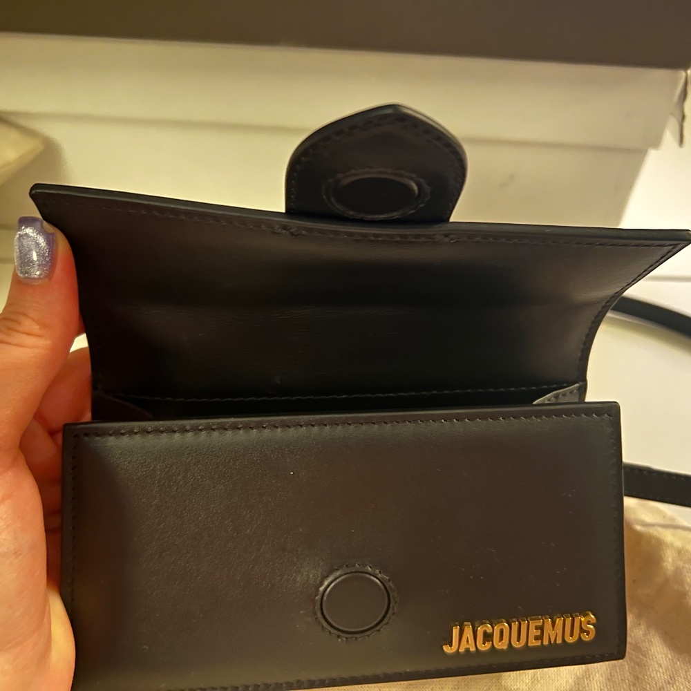 *SOLD* Jacquemus Le Bambino Black with Gold Hardware - Picture 5 of 7